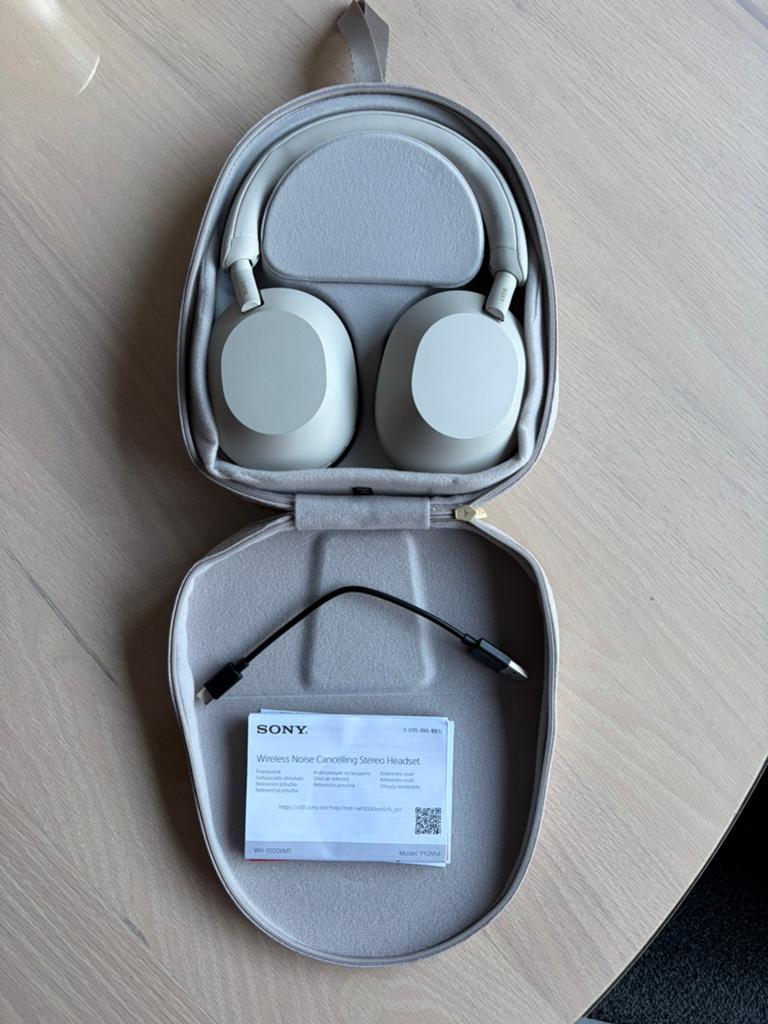 SONY WH-1000XM5 Zilver - Noise Cancelling Koptelefoon, Audio, Tv en Foto, Koptelefoons, Ophalen of Verzenden, Zo goed als nieuw