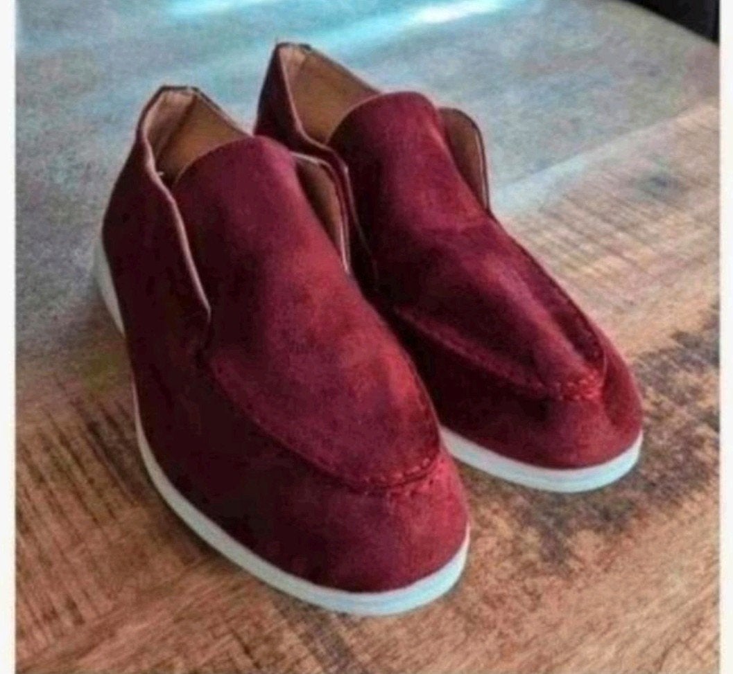 Nieuwe Loafers Maat 43 - Rood & Groen, Loafers, Overige kleuren, Nieuw, Ophalen of Verzenden