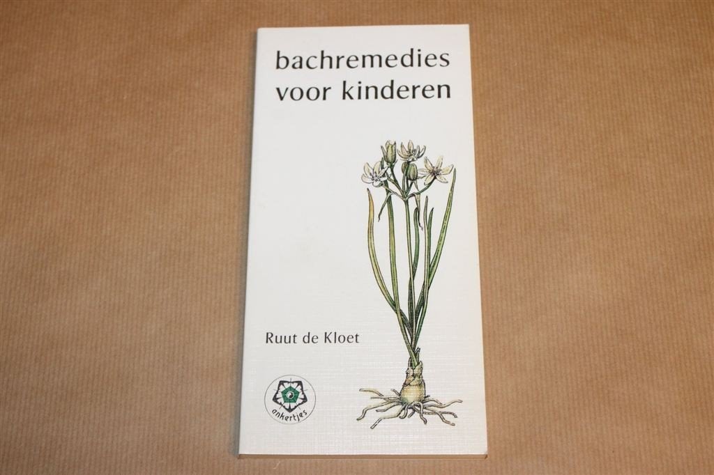 Bachremedies voor Kinderen — Praktische Toepassing 1992, Boeken, Ophalen of Verzenden, Gelezen, Overige onderwerpen, Achtergrond en Informatie