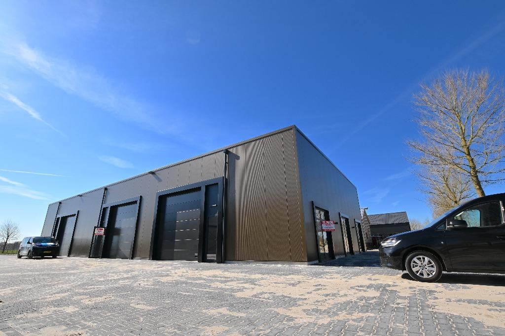 Bedrijfshallen aan de Turfmaadsweg 6 te Borger, Zakelijke goederen, 250 m², Huur, Opslag of Loods
