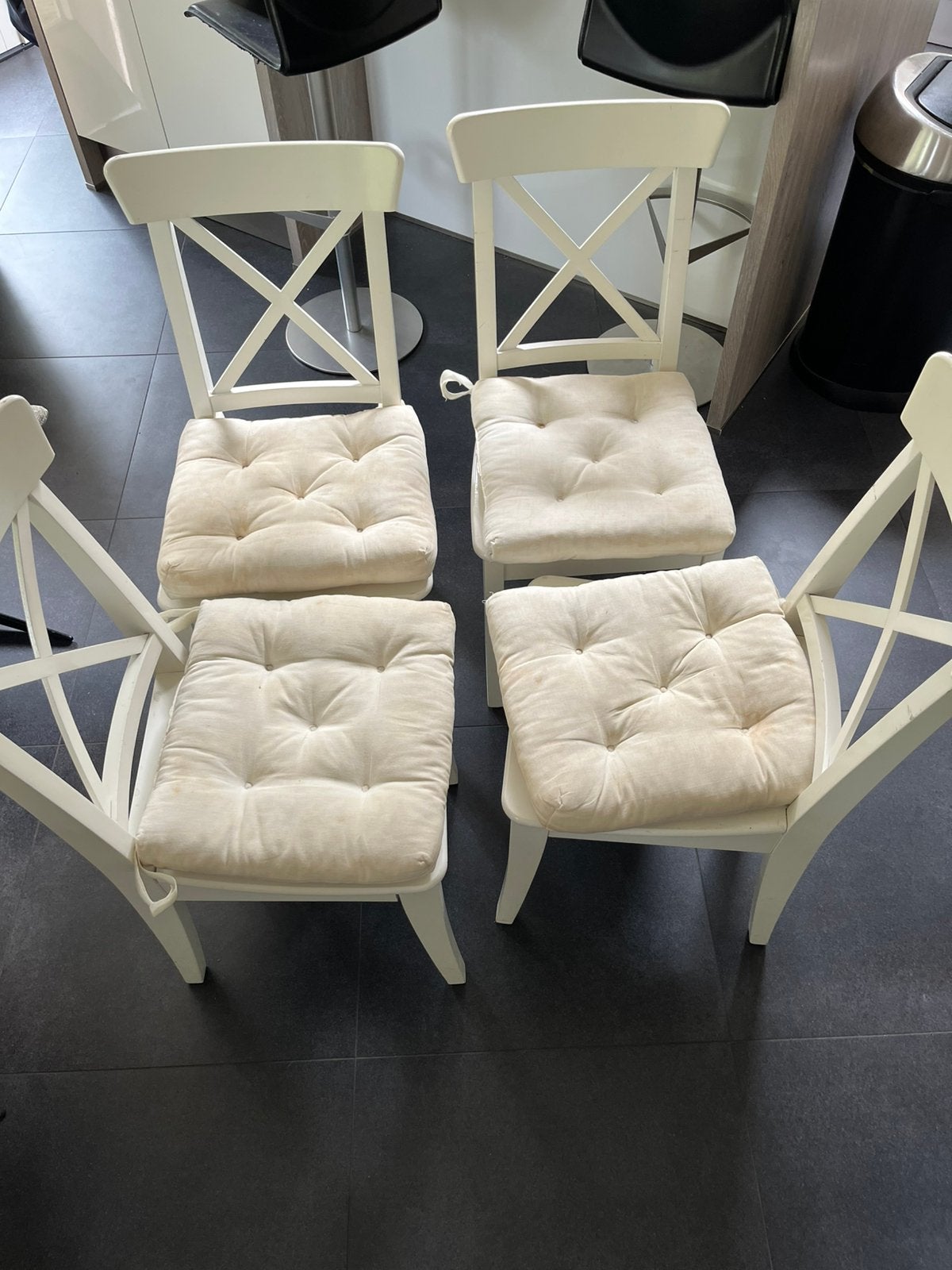 4 witte ikea INGOLf eettafel stoelen+ kussentjes, Ophalen, Gebruikt, Wit, Vier