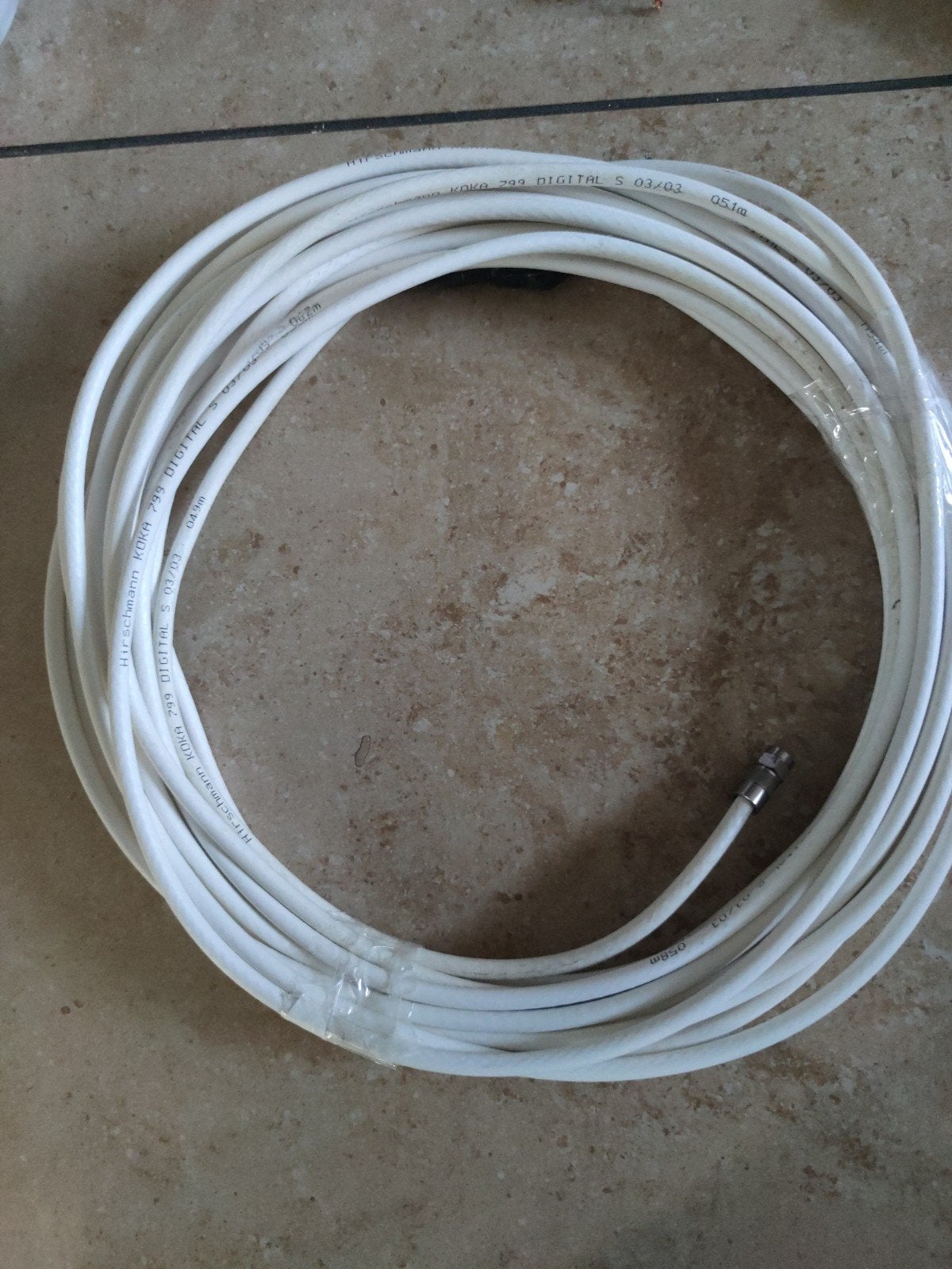 Hirschmann Coax Kabel 15m - Hoge Kwaliteit, Ophalen of Verzenden, Zo goed als nieuw, 10 meter of meer, Coaxiale kabel