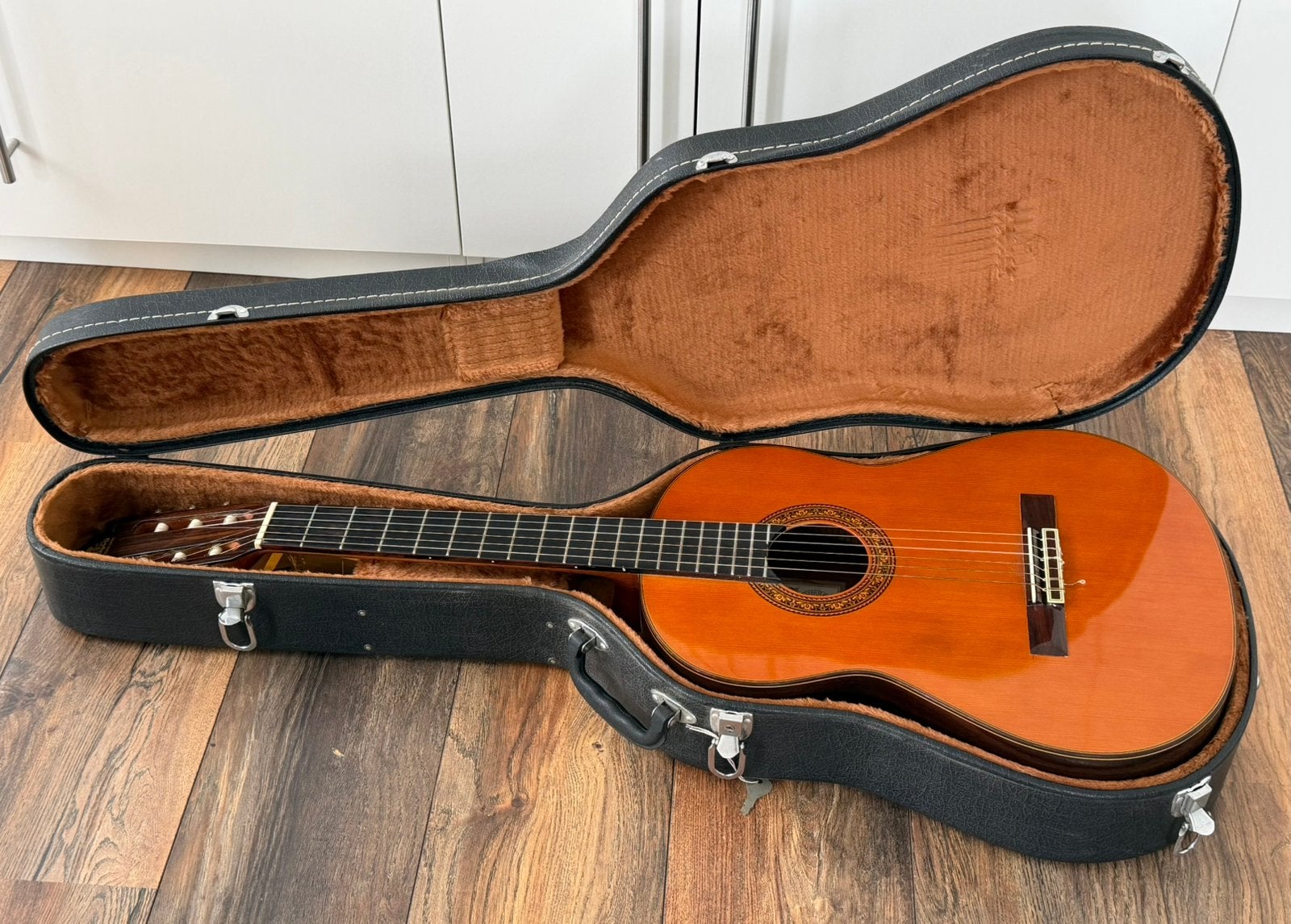 Prachtige Vintage (1976) Takeharu Yamamoto GT-300 gitaar, Muziek en Instrumenten, Snaarinstrumenten | Gitaren | Akoestisch, Ophalen