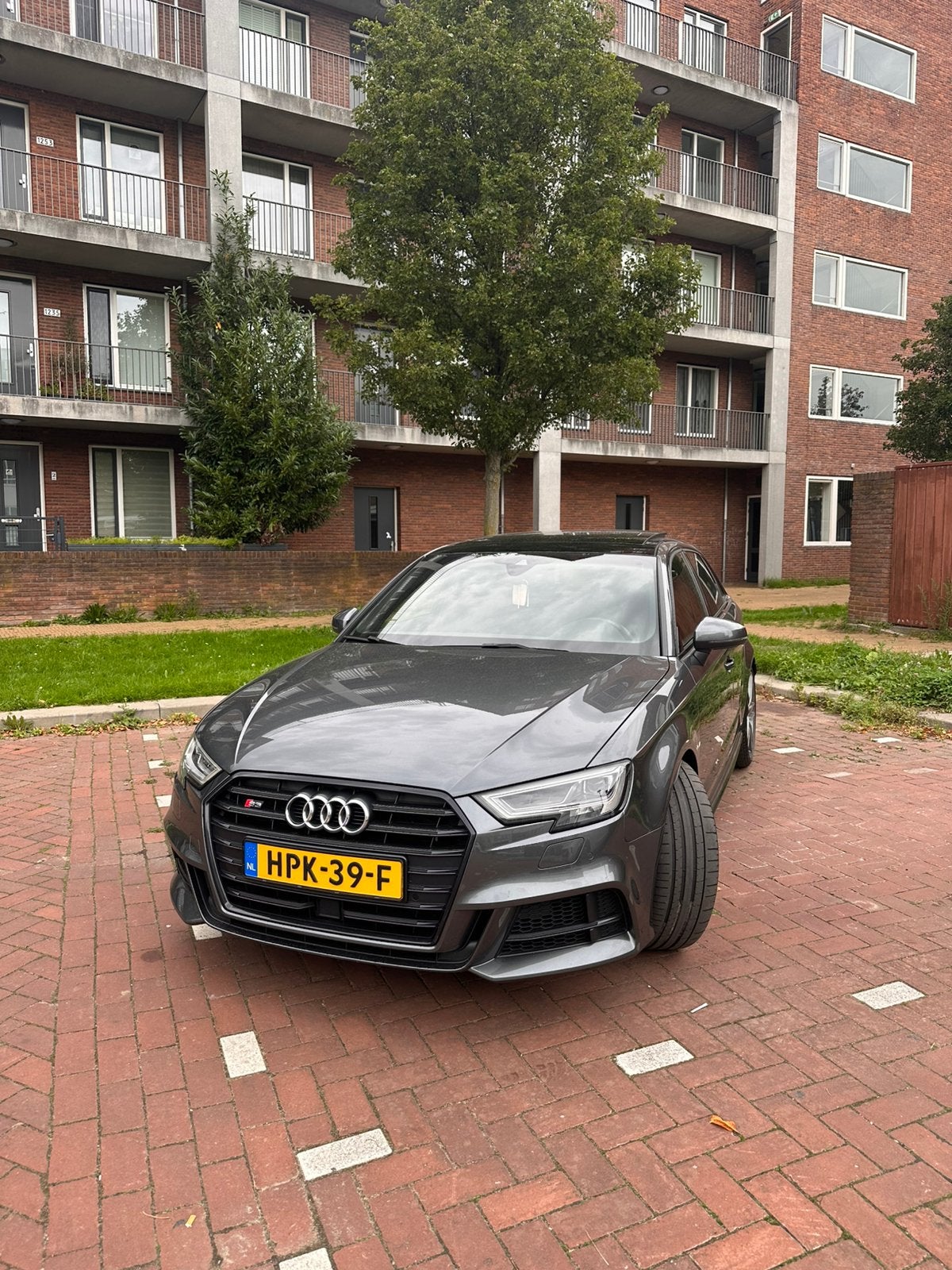 Audi S3 2.0 TFSI S3 QUATTRO, Auto's, Automaat, Dealer onderhouden, Zwart, 4 cilinders
