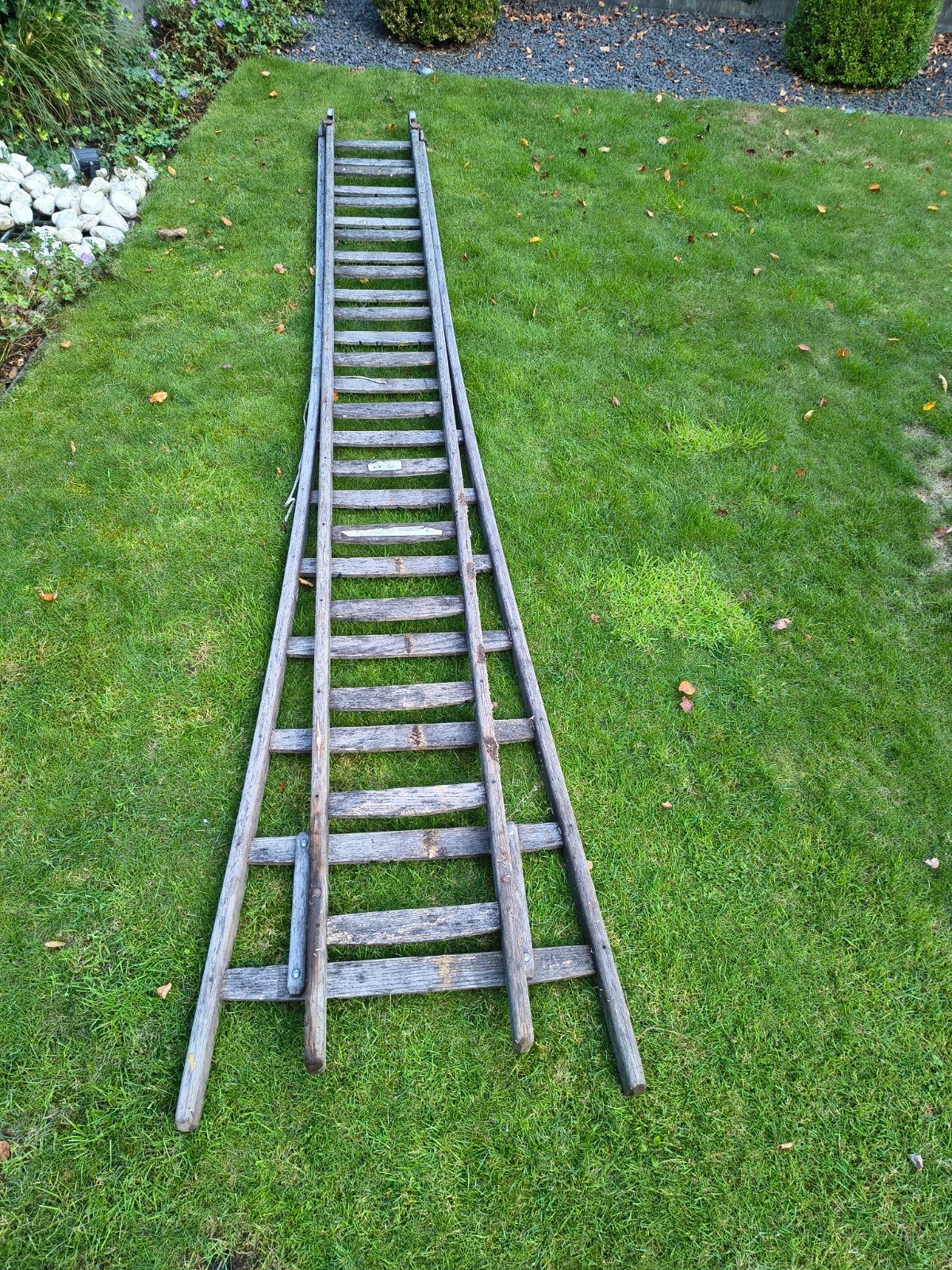gebruikte houten ladder, 2-delig, 14 treden, Doe-het-zelf en Verbouw, Ladders en Trappen, Ophalen, Gebruikt, Ladder, Opvouwbaar of Inschuifbaar
