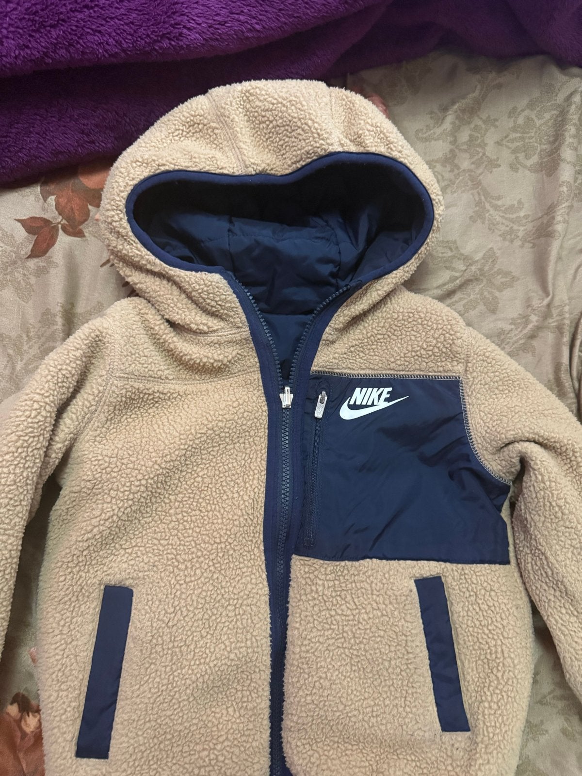 Nike dubbelzijdige jas voor kinderen, Ophalen of Verzenden, Zo goed als nieuw, Nike, Jongen of Meisje