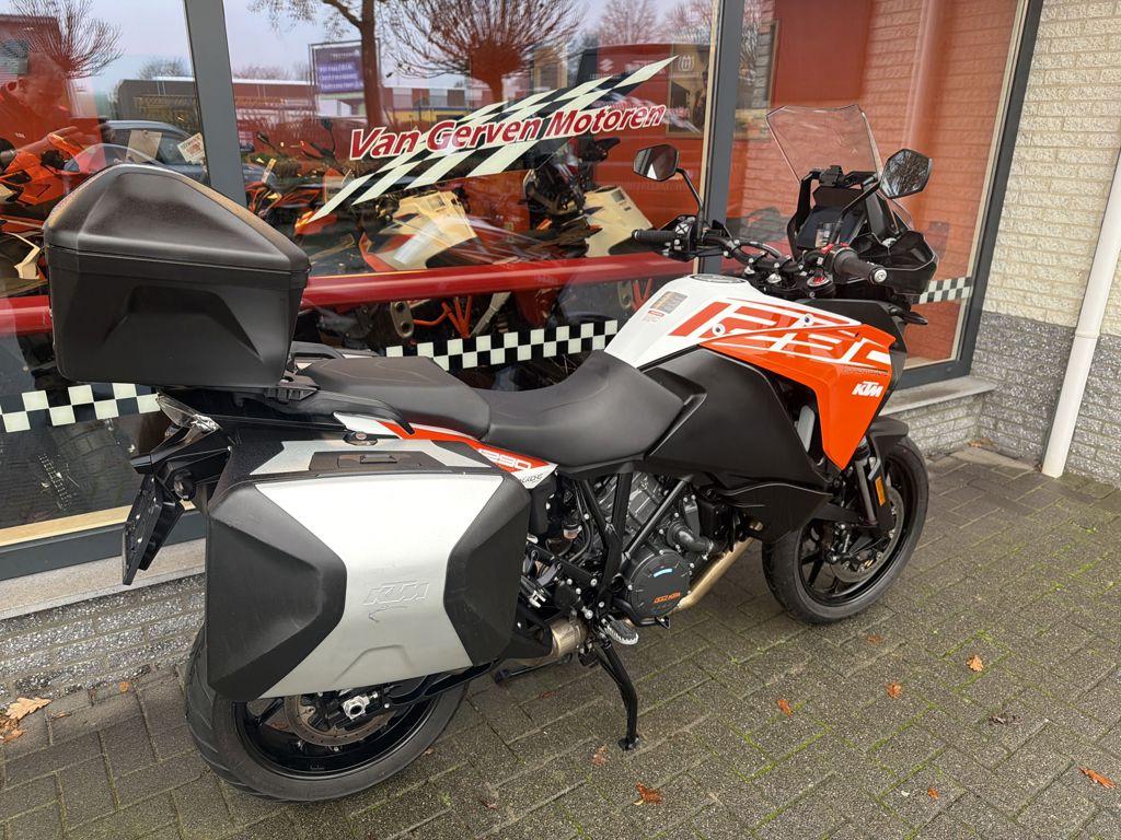 KTM 1290 SUPER ADVENTURE S 2018, Bedrijf, Toermotor
