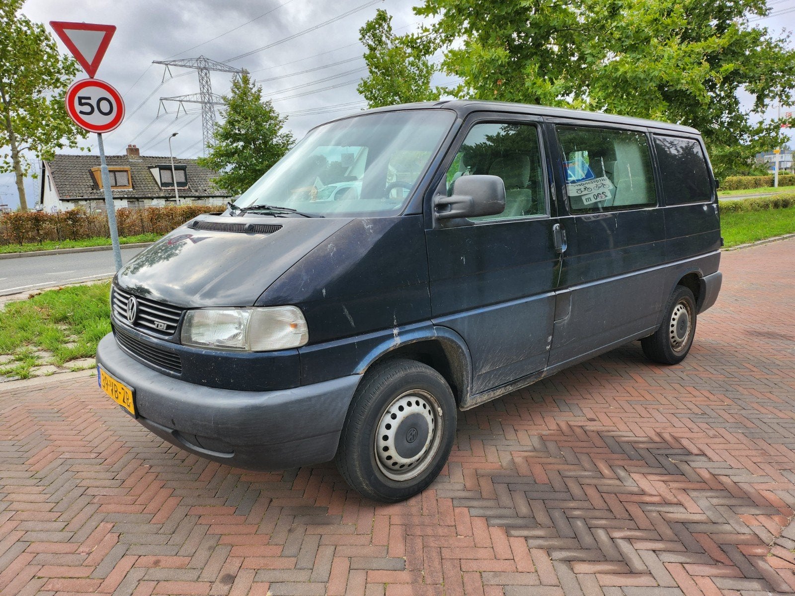 Volkswagen Transporter Bestel 2.5 TDI 1.0 75KW DC 1998, Voorwielaandrijving, Stof, 700 kg, Volkswagen