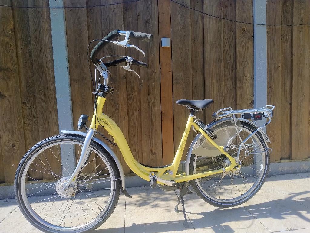 Gele moederfiets, Ophalen, Sparta, Gebruikt, 47 tot 50 cm