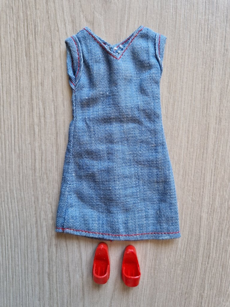 Tk: vintage barbie set Funtime Sindy, Verzenden, Gebruikt, Kleertjes