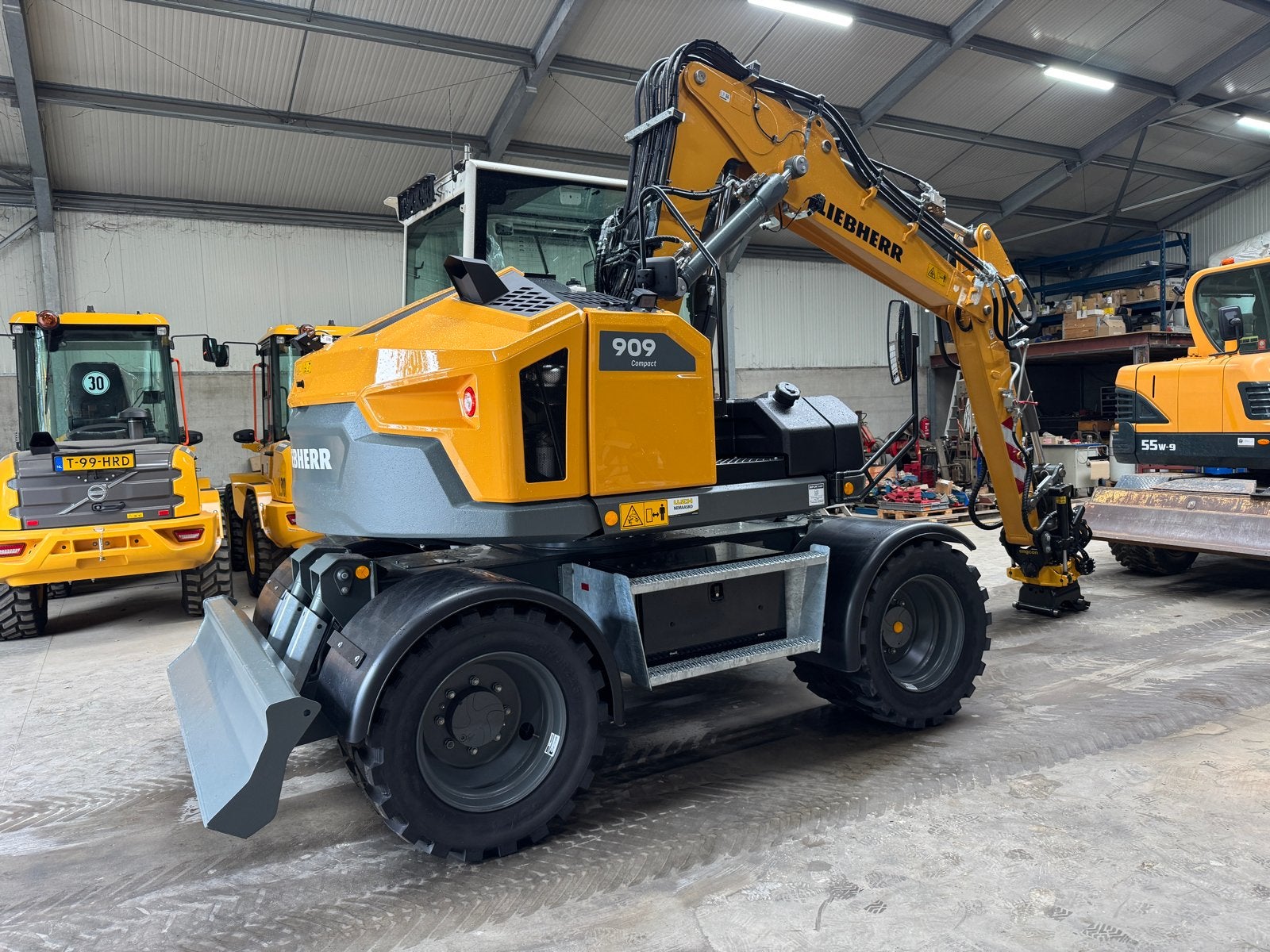 Liebherr A909 Compact Nieuw!! Nr 1 van Nederland, Zakelijke goederen, Ophalen, Graafmachine