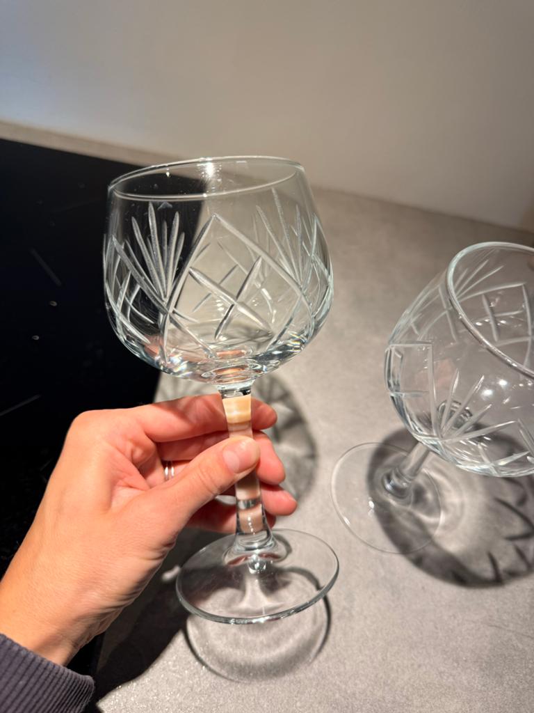 2 Urban Outfitters wijnglazen met patroon, Ophalen of Verzenden, Zo goed als nieuw