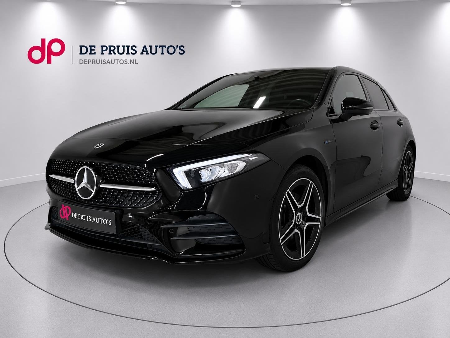 Mercedes-Benz A-klasse 250 e Business Solution AMG Limited C, Auto's, Mercedes-Benz, Gebruikt, Euro 6, 4 cilinders, Zwart