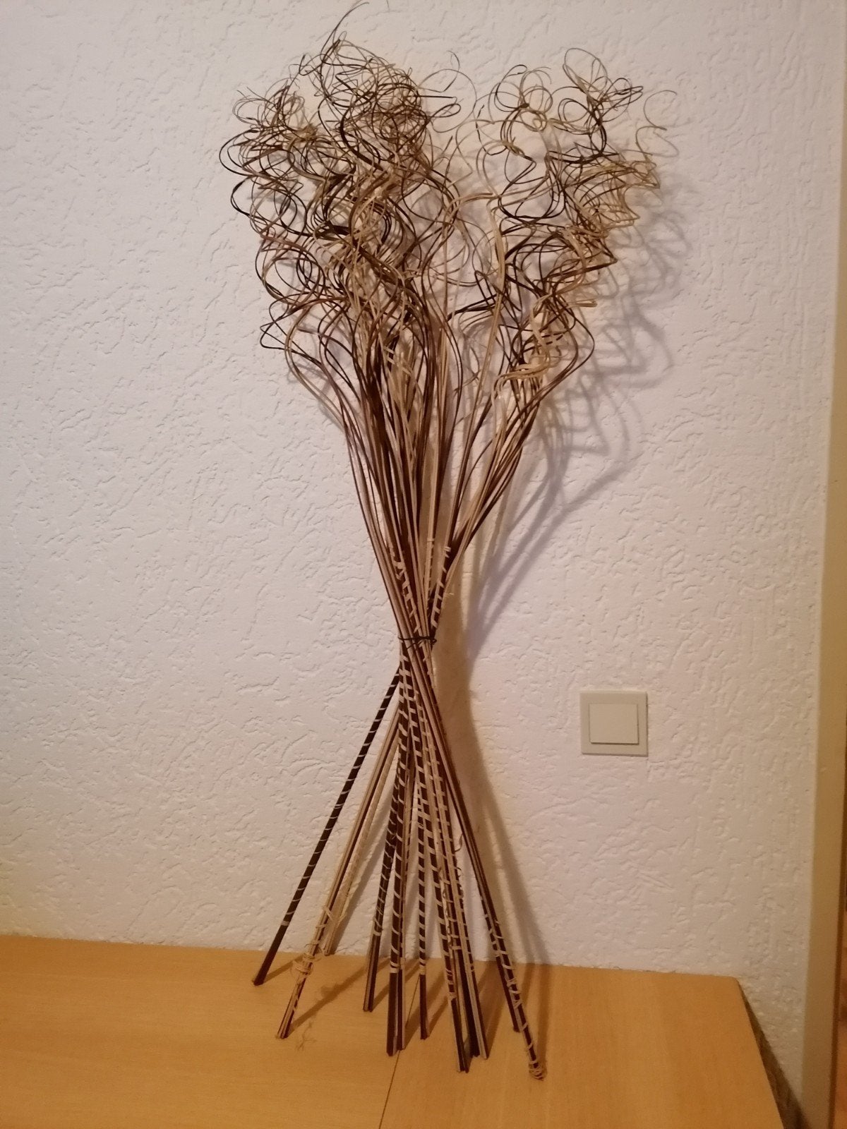 Decoratieve takken met unieke krullende vorm, Huis en Inrichting, Ophalen, Zo goed als nieuw, Bruin, Natuurlijk materiaal