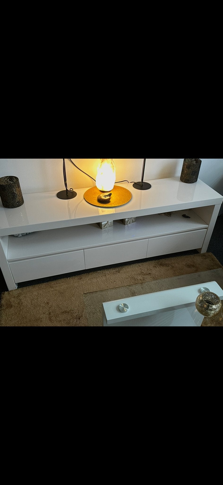 Complete inboedel - dressoirs, salontafel en eettafel, Ophalen, 50 – 75, Gebruikt, 150 tot 200 cm