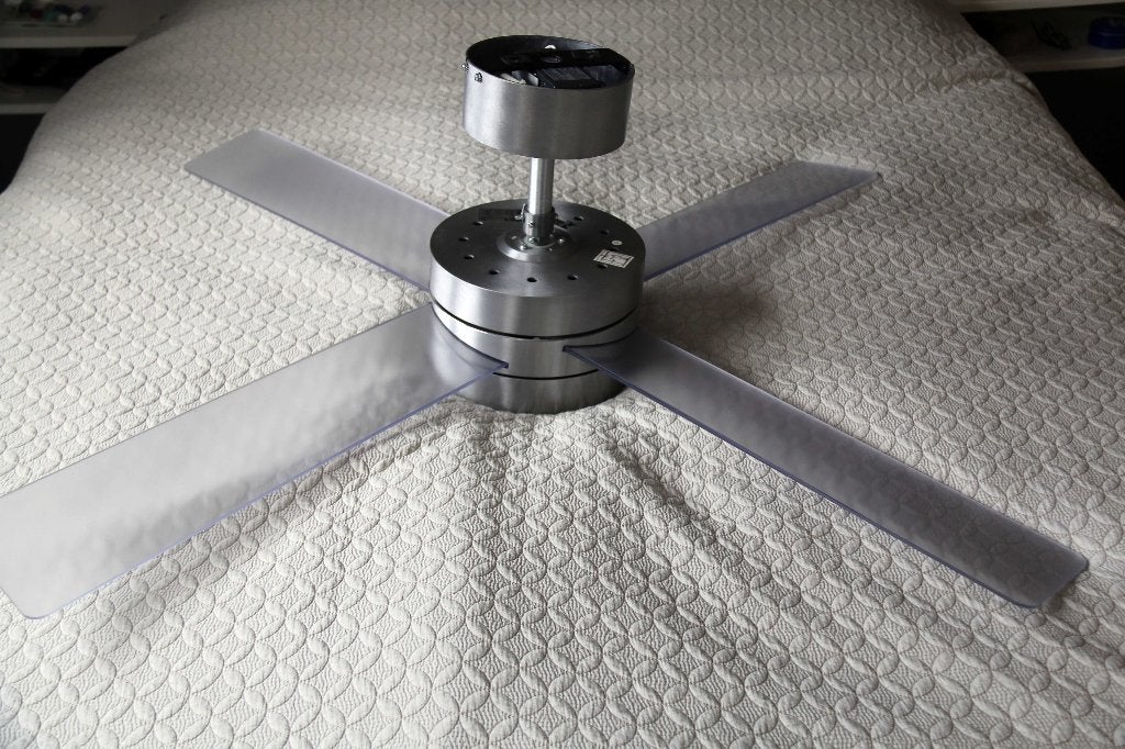 Plafondventilator met lamp RAVENNA, Ophalen, Ventilator met afstandsbediening, Zo goed als nieuw, Plafondventilator