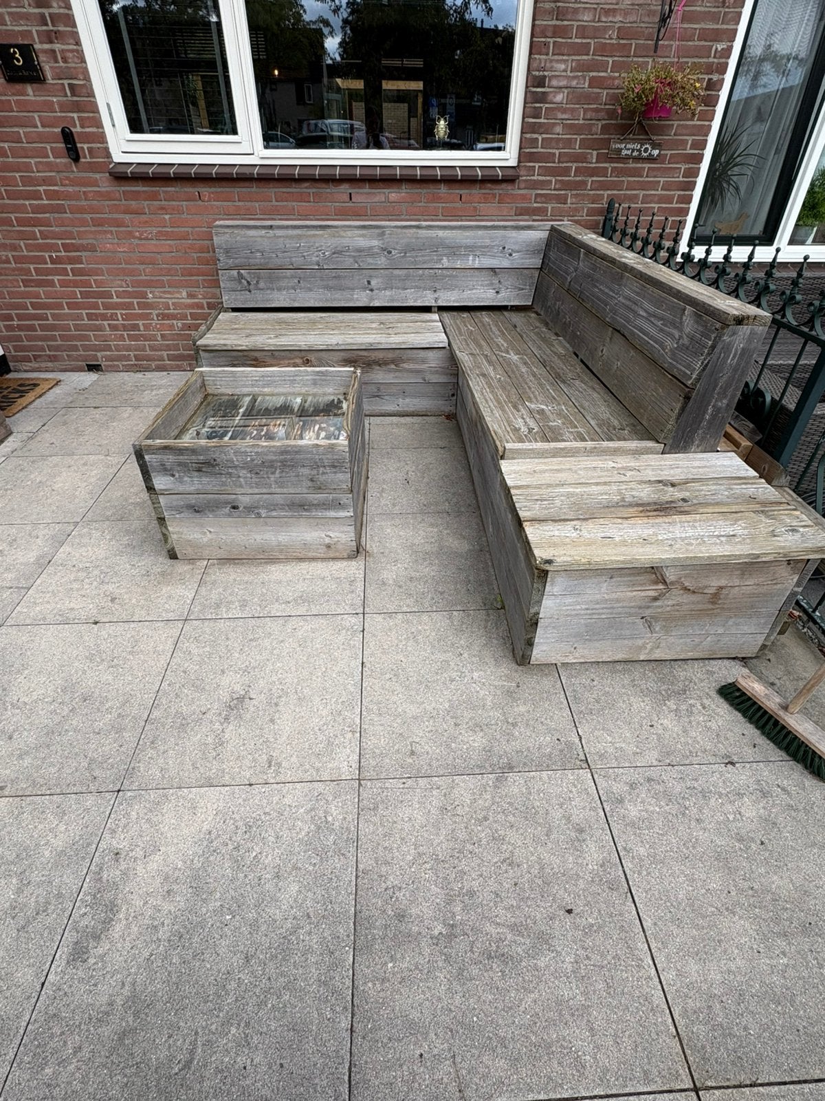 Tuinset steigerhout met tafel, Ophalen, Zo goed als nieuw, Steigerhout