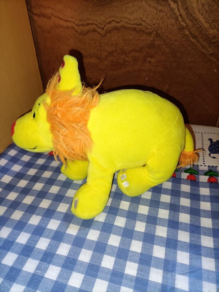 Leeuw knuffel van Bumba 19 cm groot, Ophalen of Verzenden, Zo goed als nieuw, Overige typen