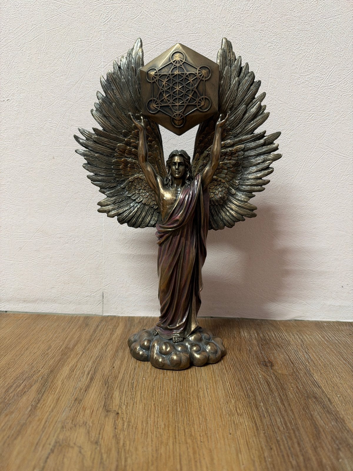 Aartsengel Metatron Beeld - Nemesis Now, Overige onderwerpen, Kunststof, Ophalen of Verzenden, Handgemaakt