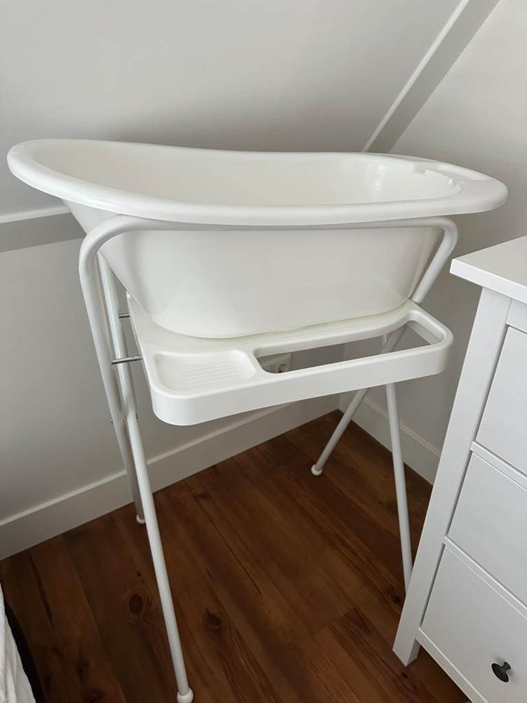 Bébé-jou babybadje met standaard, Kinderen en Baby's, Badjes en Verzorging, Ophalen, Zo goed als nieuw, Badje, Bébé-jou