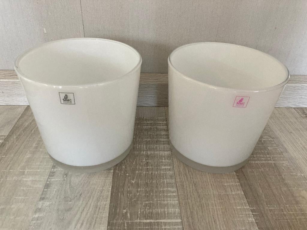 bloempot binnen melkglas, Ophalen, Gebruikt, Rond, Binnen