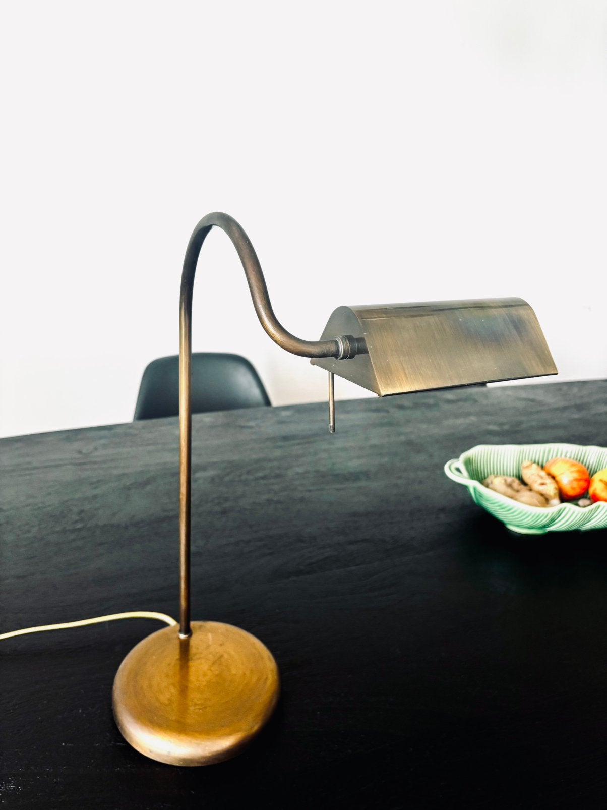 Vintage design messing bureaulamp (Massive Belgium), Ophalen of Verzenden, Zo goed als nieuw