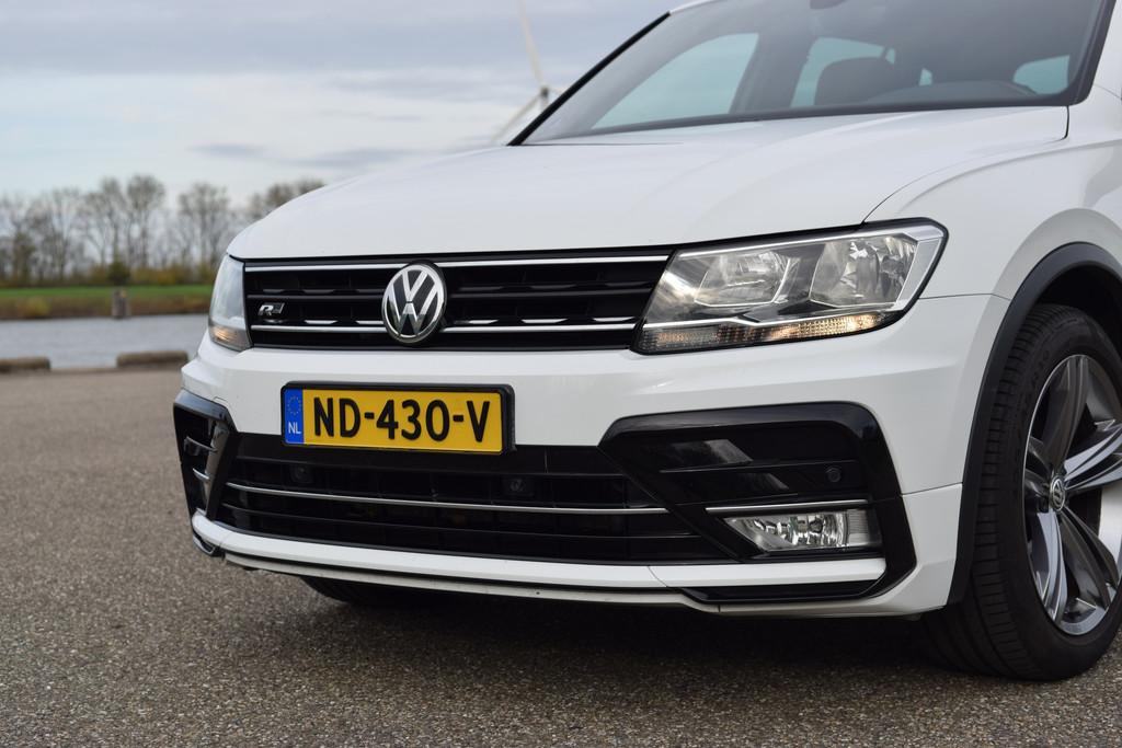 Volkswagen Tiguan 1.4 TSI R-LINE PANO/VIRTUAL (bj 2017), Auto's, Volkswagen, Voorwielaandrijving, 125 pk, Gebruikt, Euro 6