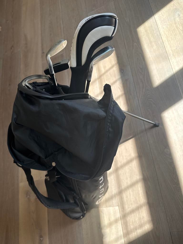 Junior golfset (ideaal voor kids 10-12 jaar), Ophalen, Zo goed als nieuw