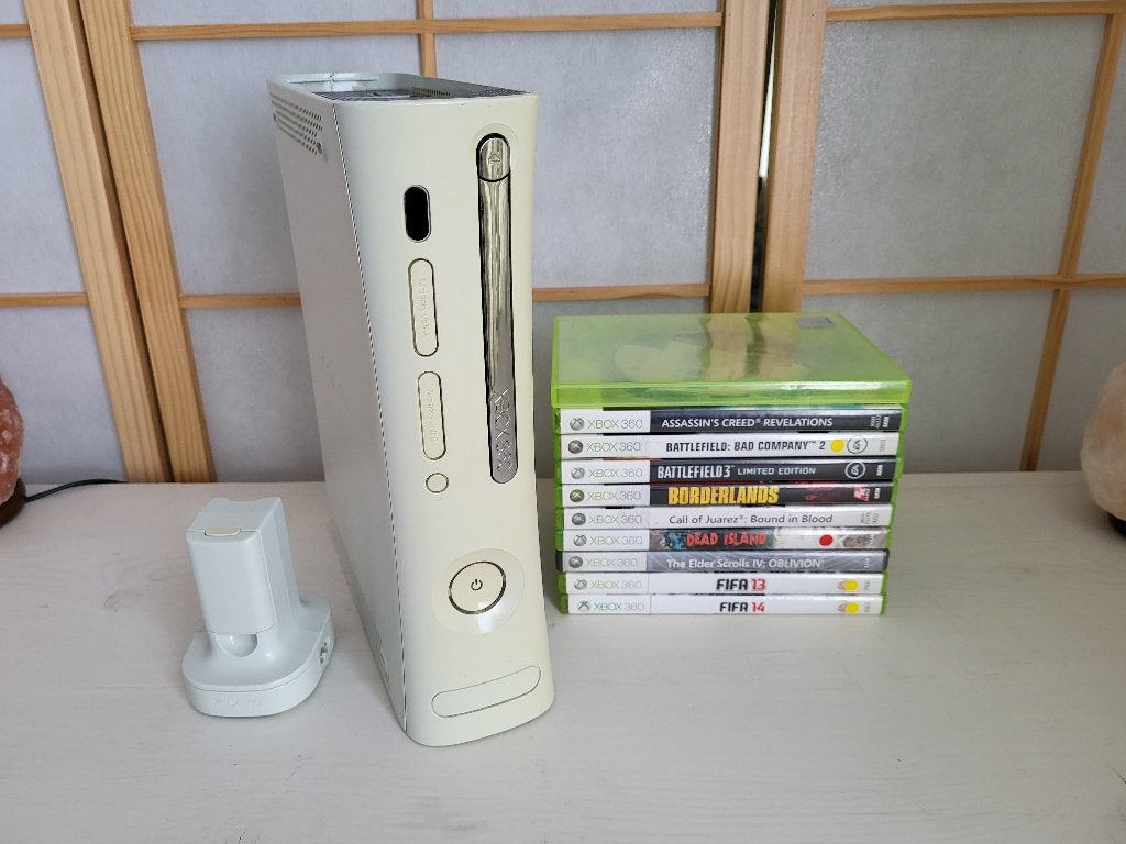 Xbox 360 met geluid, geen beeld + 10 spellen, Overige genres, 1 speler, Ophalen of Verzenden, Vanaf 3 jaar