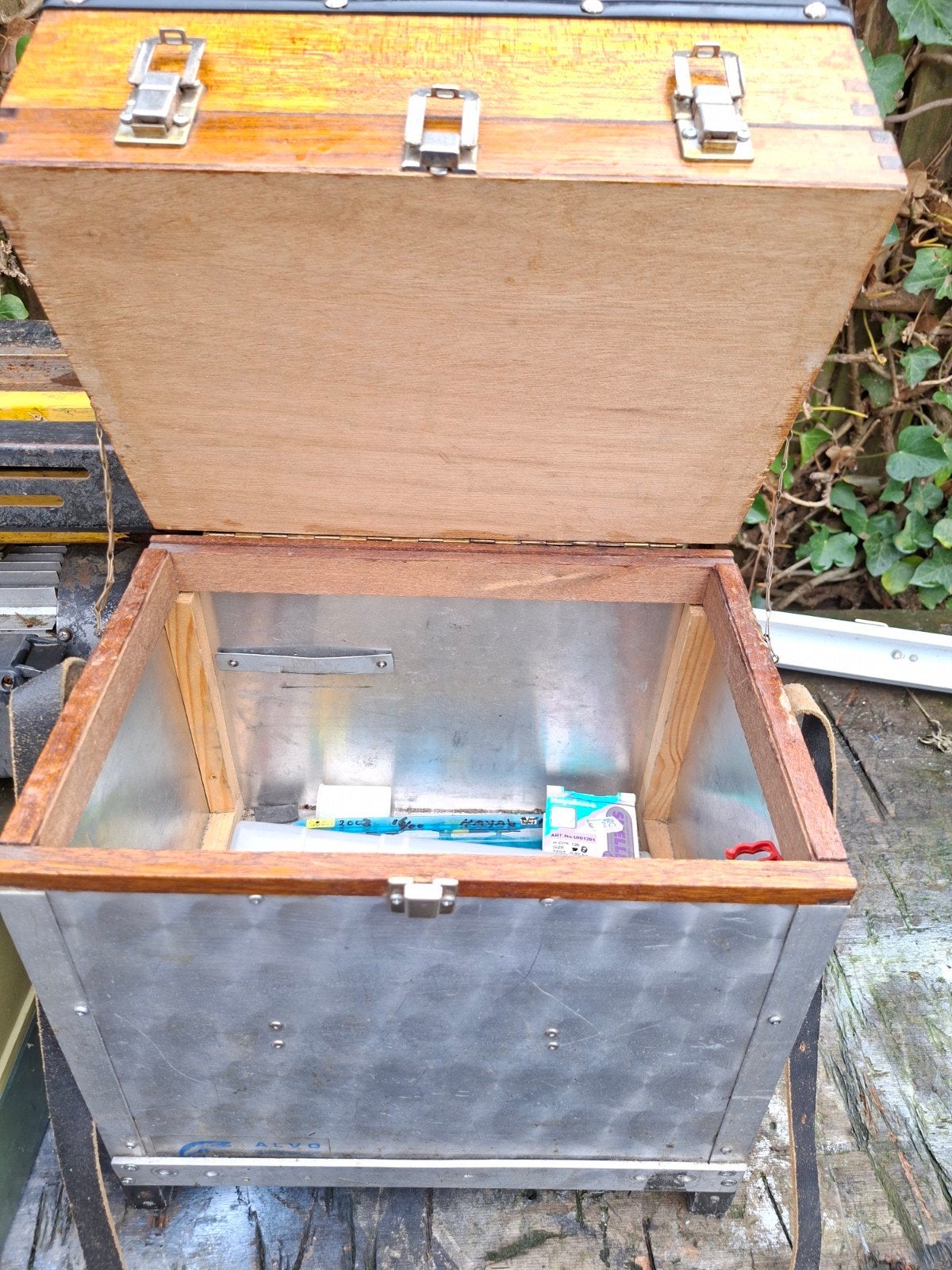 Vintage viskoffer met inhoud en zitje, Ophalen, Gebruikt, Koffer of Tas