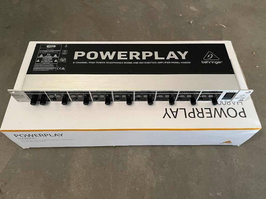 Behringer HA8000 - 8 kanaals headphone amp, Muziek en Instrumenten, Mengpanelen, Ophalen of Verzenden, Zo goed als nieuw, 5 tot 10 kanalen