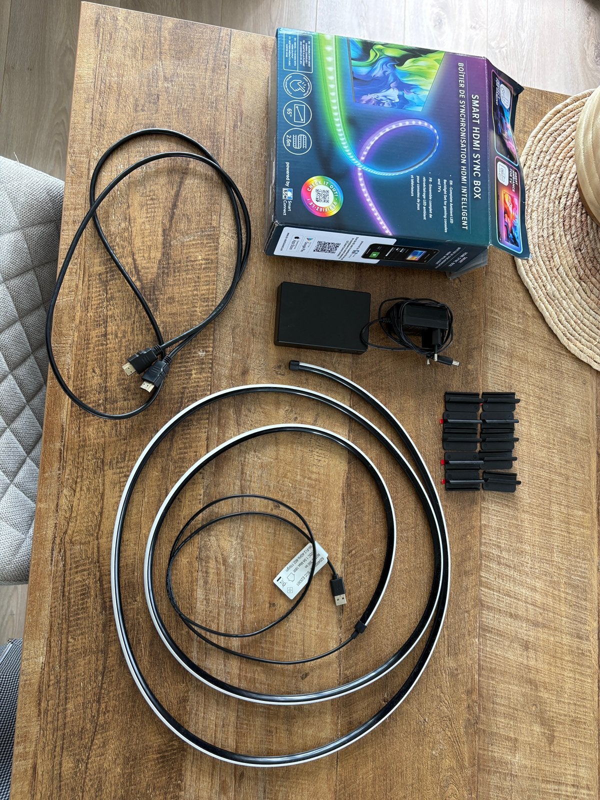 Nieuwe LSC Smart HDMI Sync Box + LED Strip (tot 65”), Ophalen, Zo goed als nieuw