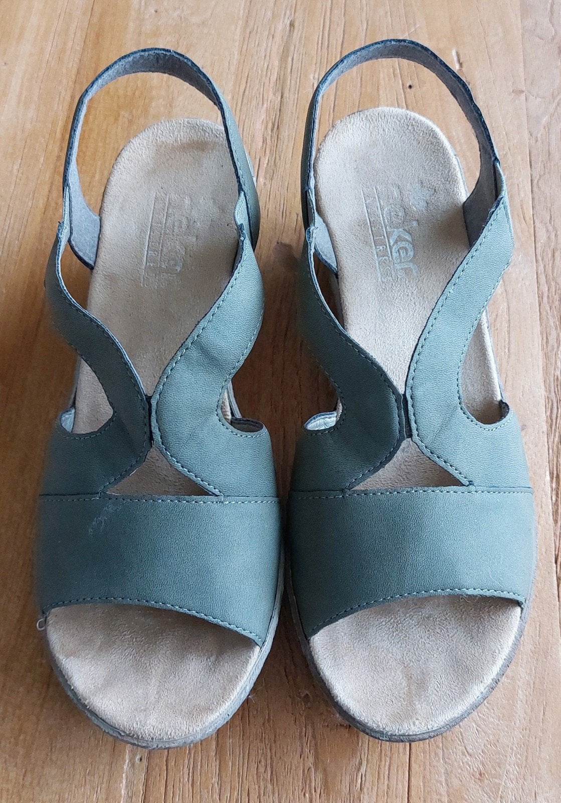 Rieker sandalen - Maat 37, Kleding | Dames, Schoenen, Gedragen, Groen, Rieker, Sandalen of Muiltjes