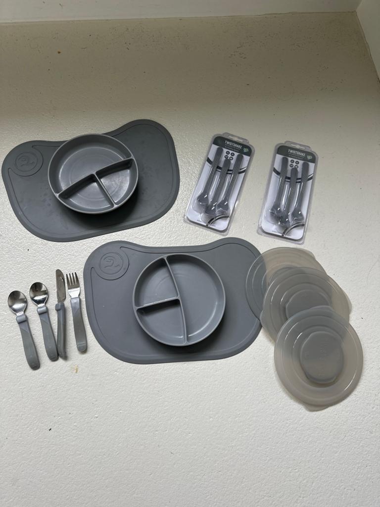 Twistshake placemat, borden, bestek en deksels set, Ophalen of Verzenden, Overige typen