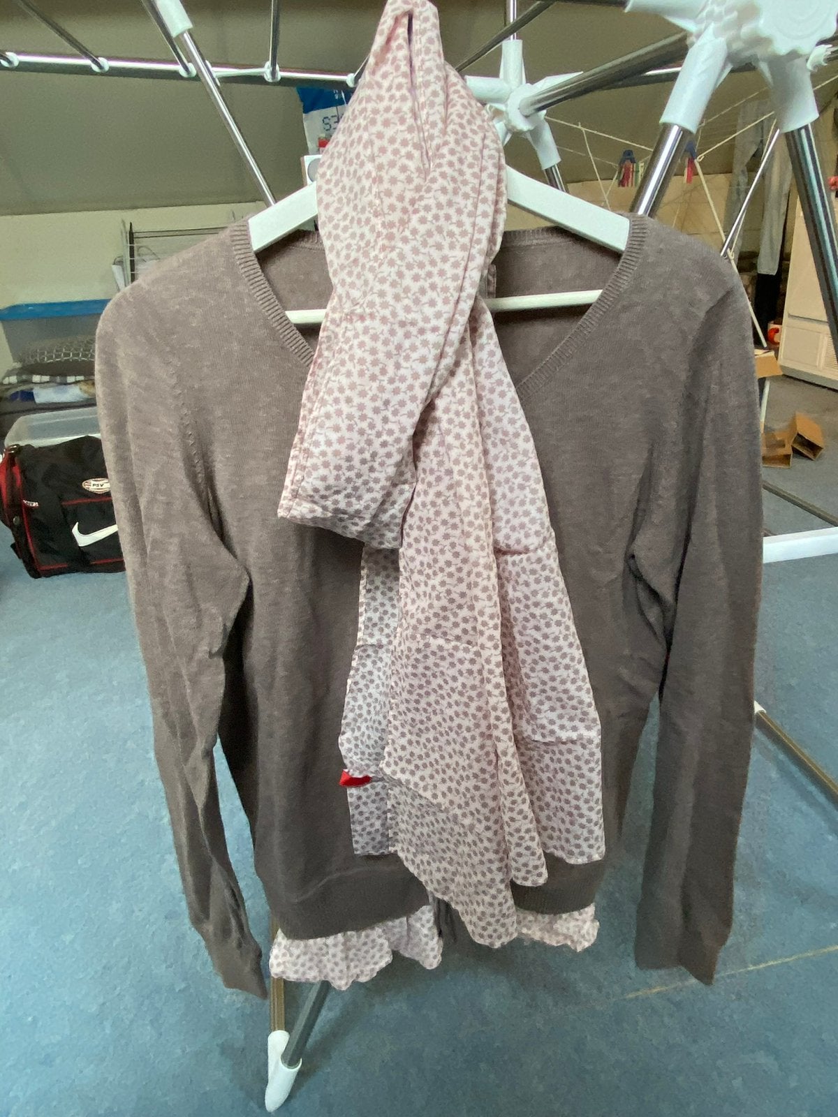 Esprit trui mt xl z.g.a.n! Slechts 2x gedragen!, Ophalen of Verzenden, Zo goed als nieuw, Maat 46/48 (XL) of groter, Bruin