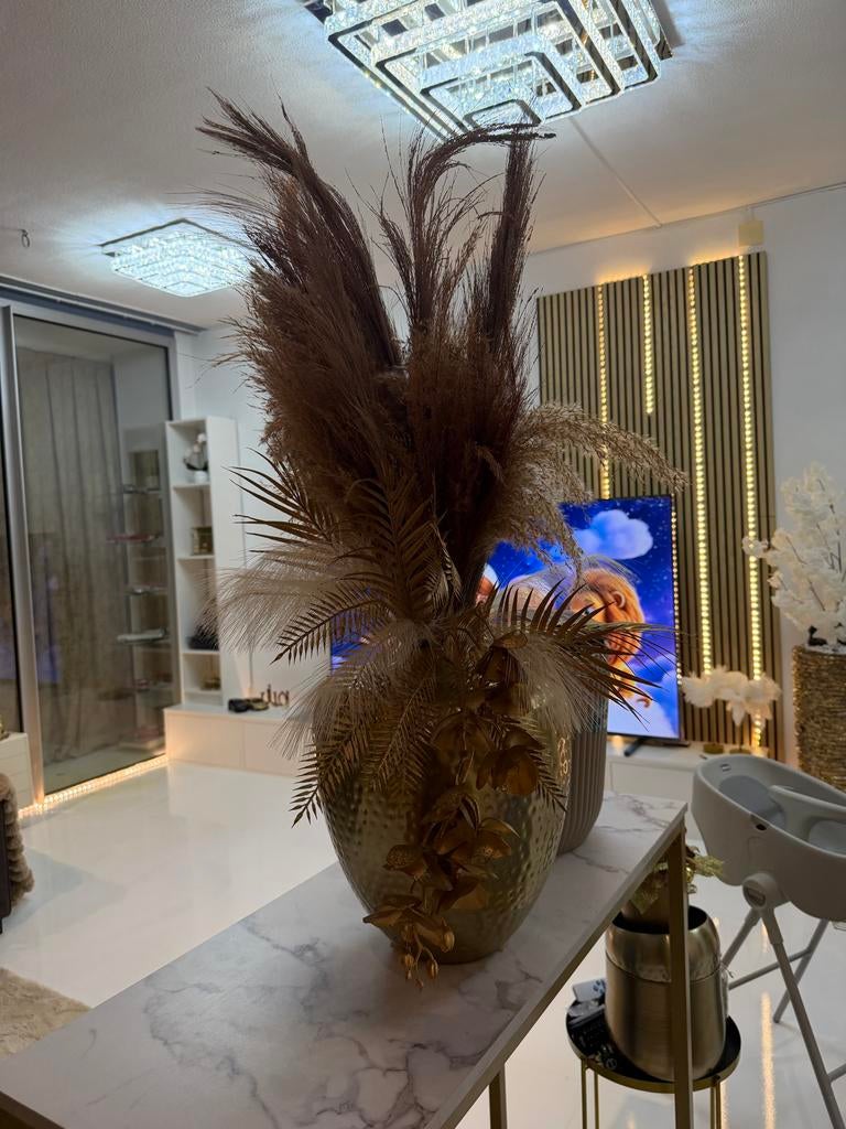 Gouden vaas met pampas pluimen en decoratie, Ophalen, Overige materialen, 50 tot 75 cm, Geel