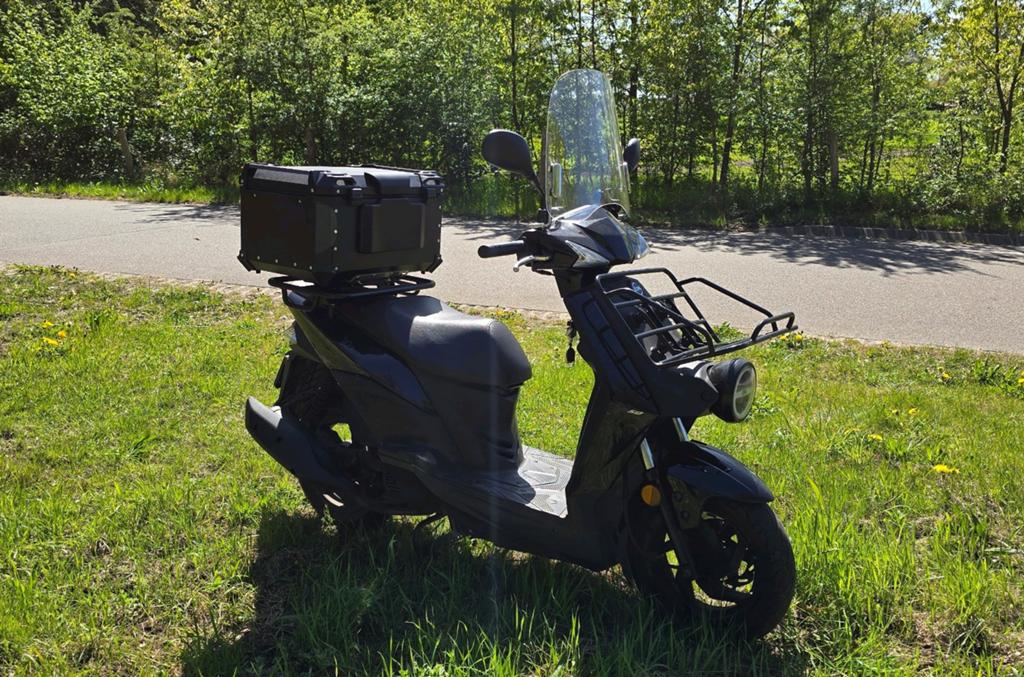 Goed onderhouden Sym XPro, windscherm, allu koffer en slot., Ophalen, Gebruikt, Overige modellen, Maximaal 45 km/u