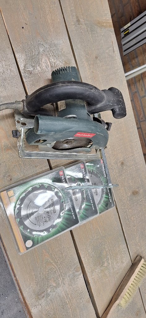 Metabo KS 64 SP Cirkelzaag met extra zaagbladen, Doe-het-zelf en Verbouw, Gebruikt, Cirkelzaag, 70 mm of meer, Ophalen of Verzenden