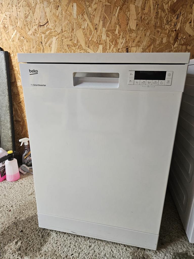 Beko DFN2230W Vrijstaande Vaatwasser - Wit, A+, Witgoed en Apparatuur, Vaatwasmachines, Gebruikt, 60 cm of meer, Ophalen of Verzenden