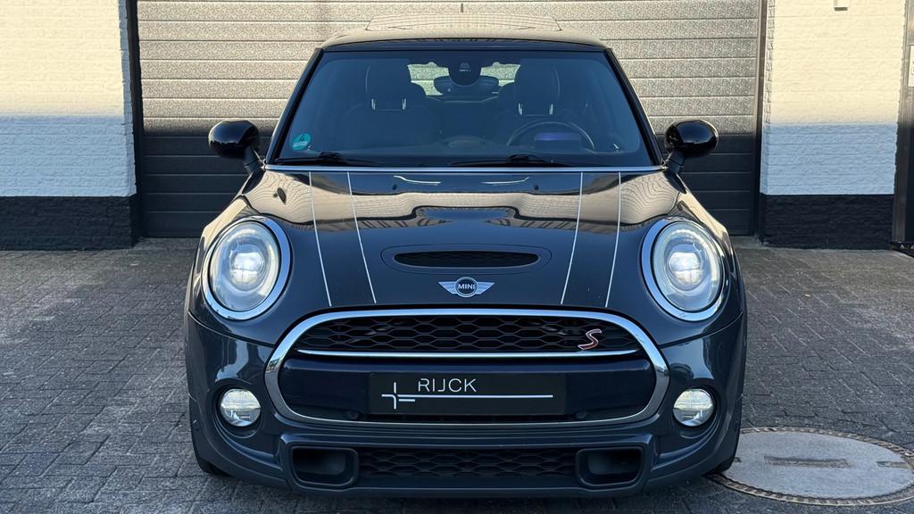 Mini Mini 2.0 Cooper S | Pano | HUD | ACC | JCW | 1E EIG |De, Auto's, Mini, 1998 cc, Gebruikt, 49 €/maand, Leder