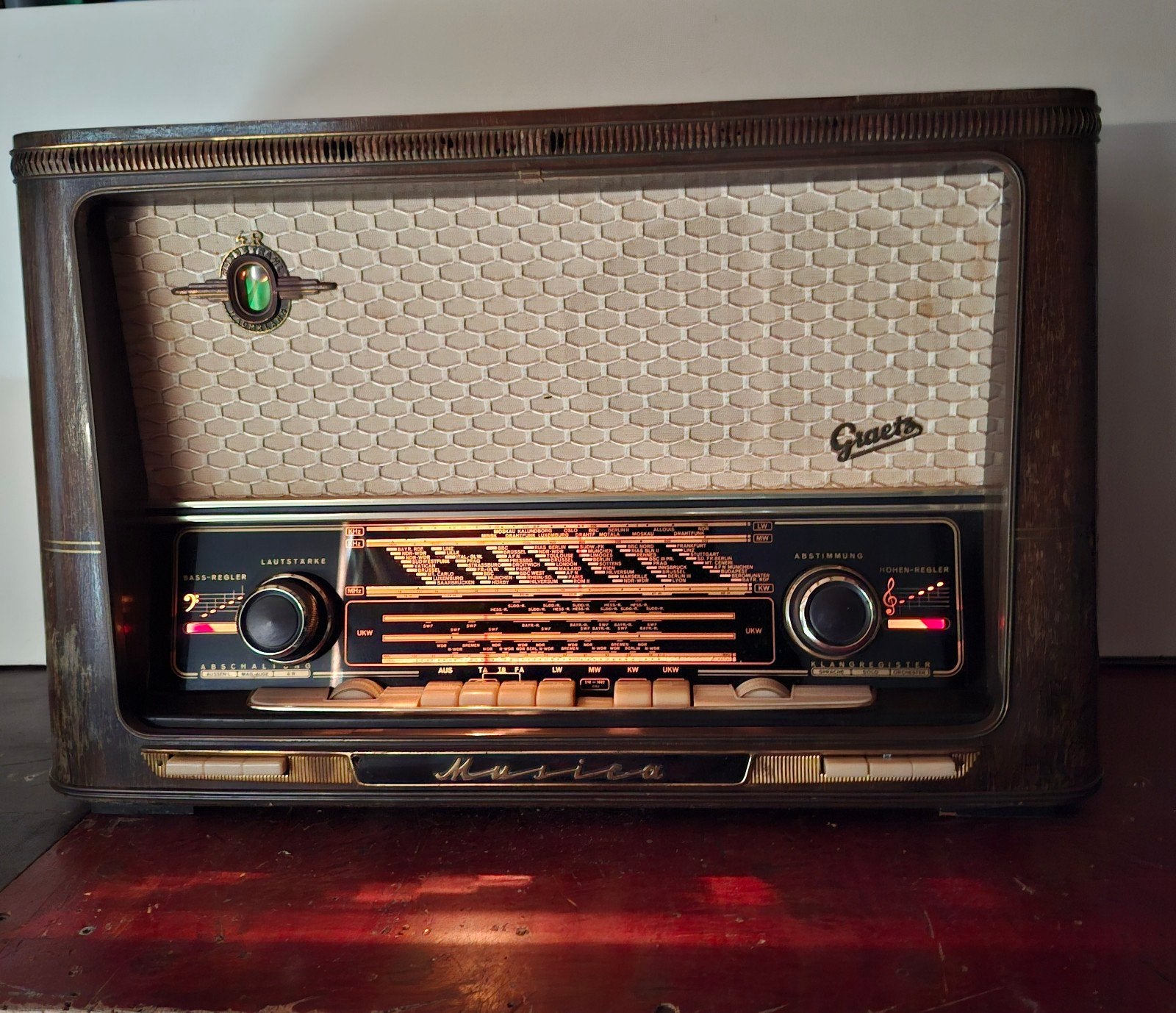 Greats radio, Antiek en Kunst, Ophalen