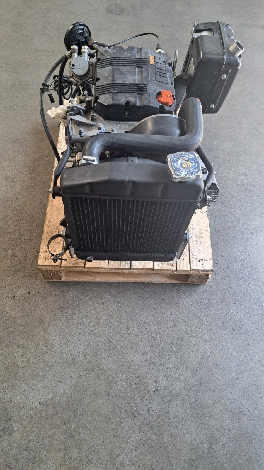 Foto 3 van Lombardini LDW 702 industrie motor