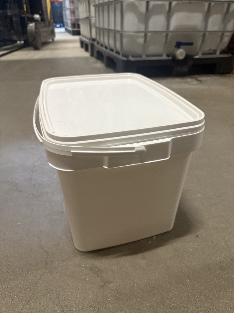 Kunststof emmer met deksel – 25 liter (wit), Ophalen, Gebruikt, Kunststof, Met deksel