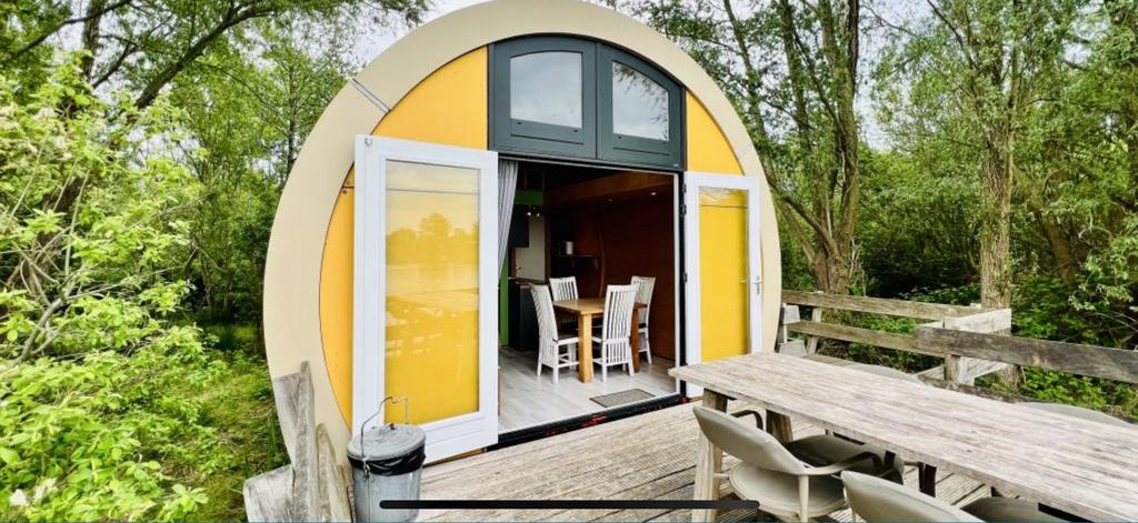 Schoonmaker gezocht camping - gem. 5 u p/w - zie info onder