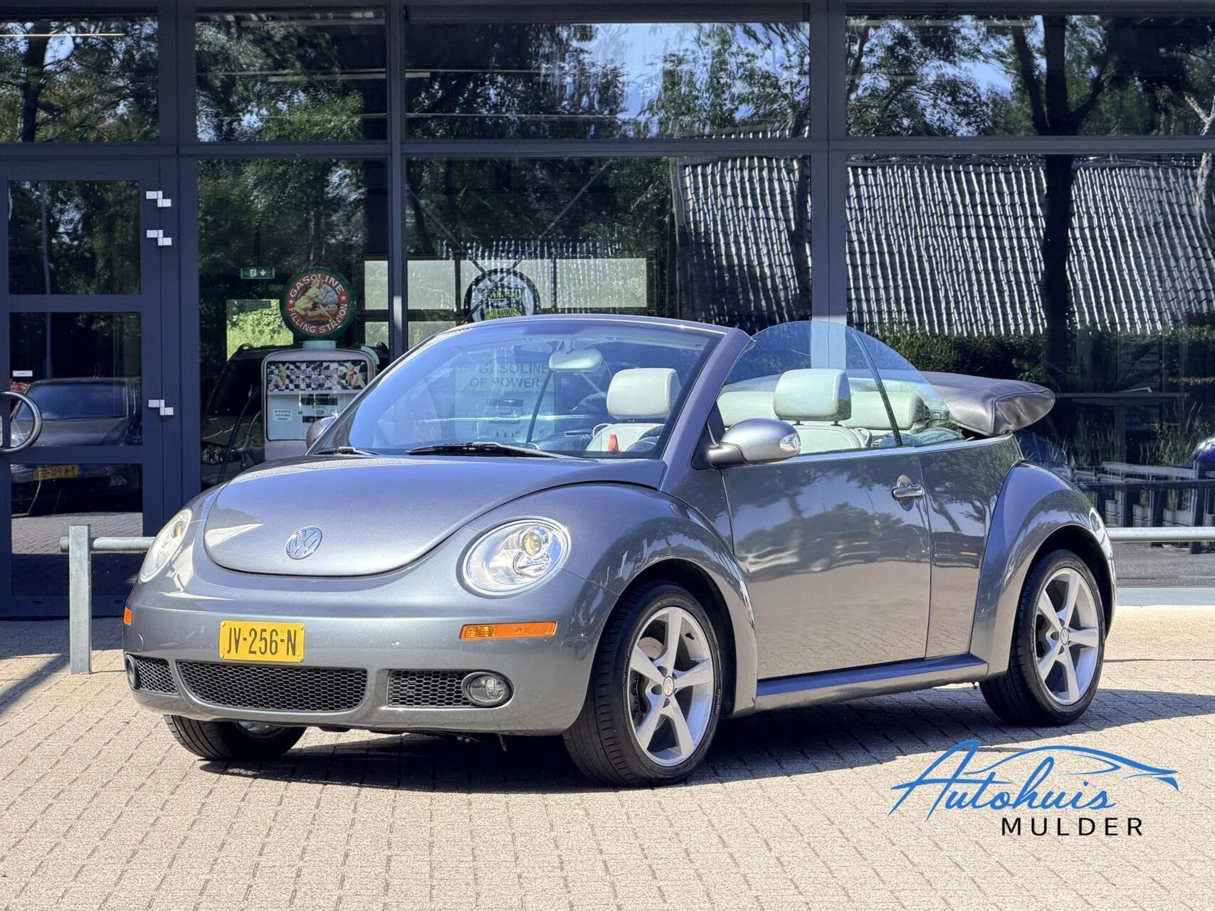 Volkswagen New Beetle 2.5 V5 Comfort | USA | Automaat | Face, Voorwielaandrijving, Gebruikt, 150 pk, 4 stoelen