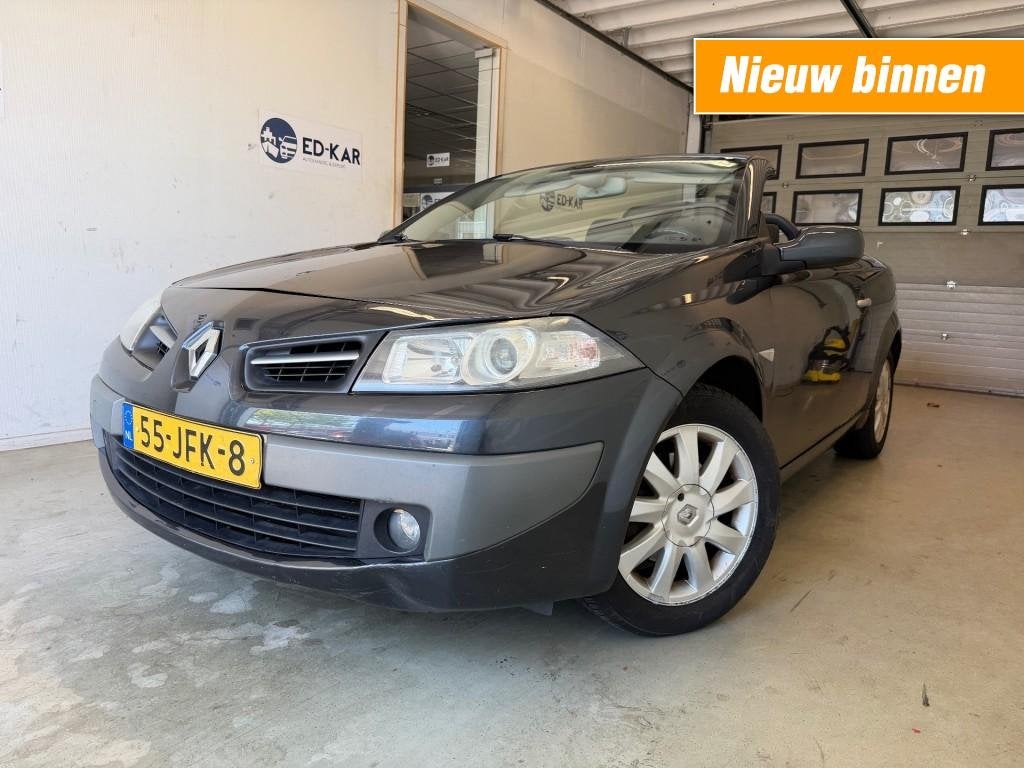 Renault MEGANE 2.0-16V Dynamique CLIMA KOUDE AIRCO RIJDT GOE, 1998 cc, 135 pk, Gebruikt, Cabriolet