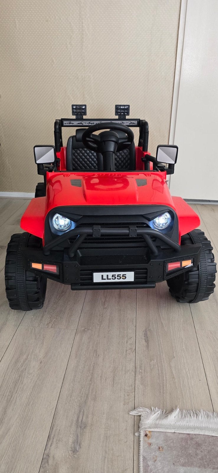 roode kinder auto electrische van kidsrides, Ophalen, Gebruikt