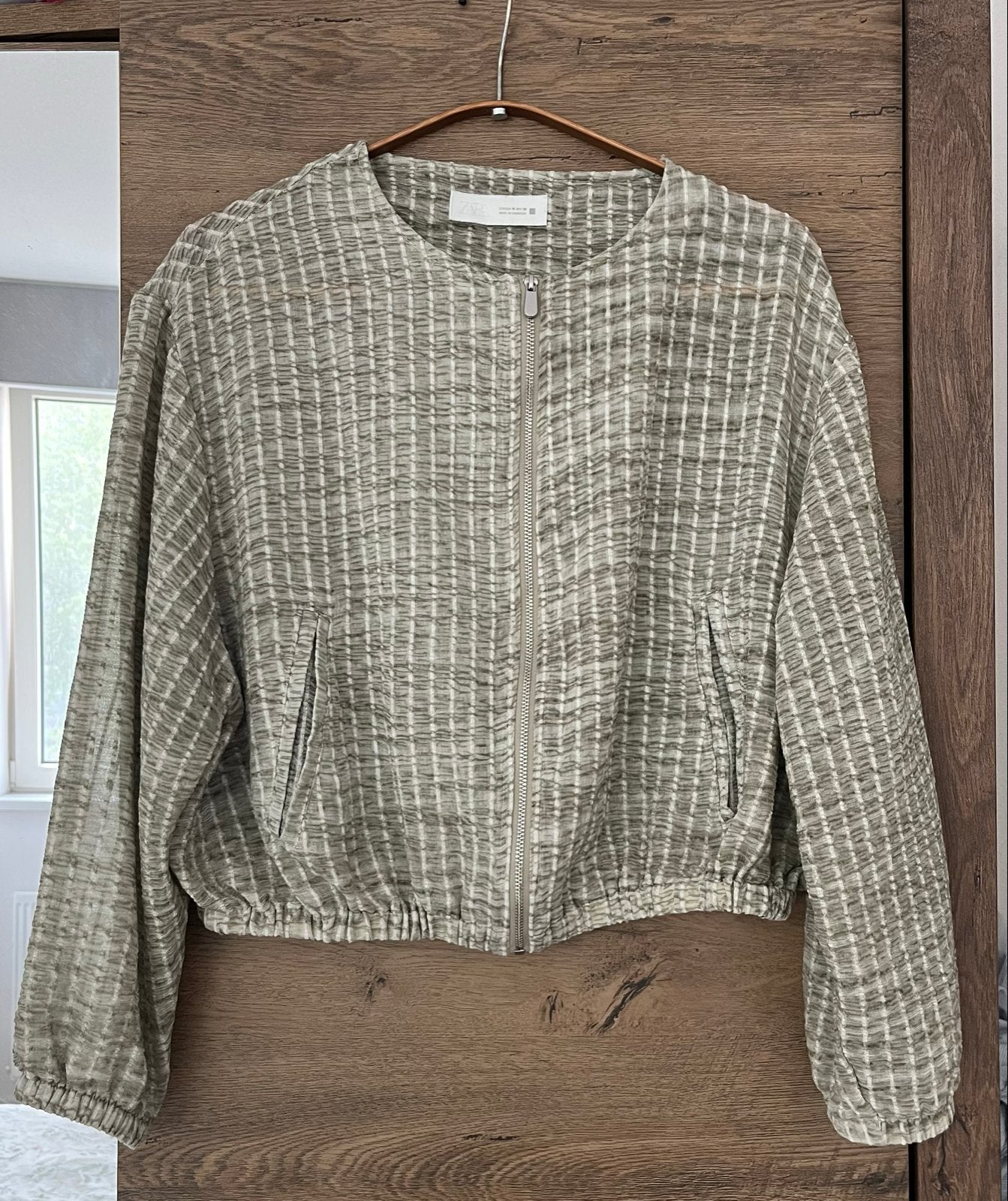 Zara jasje - Lichtgroen/beige geruit bomberjack, Ophalen of Verzenden, Zo goed als nieuw, Maat 38/40 (M), Groen