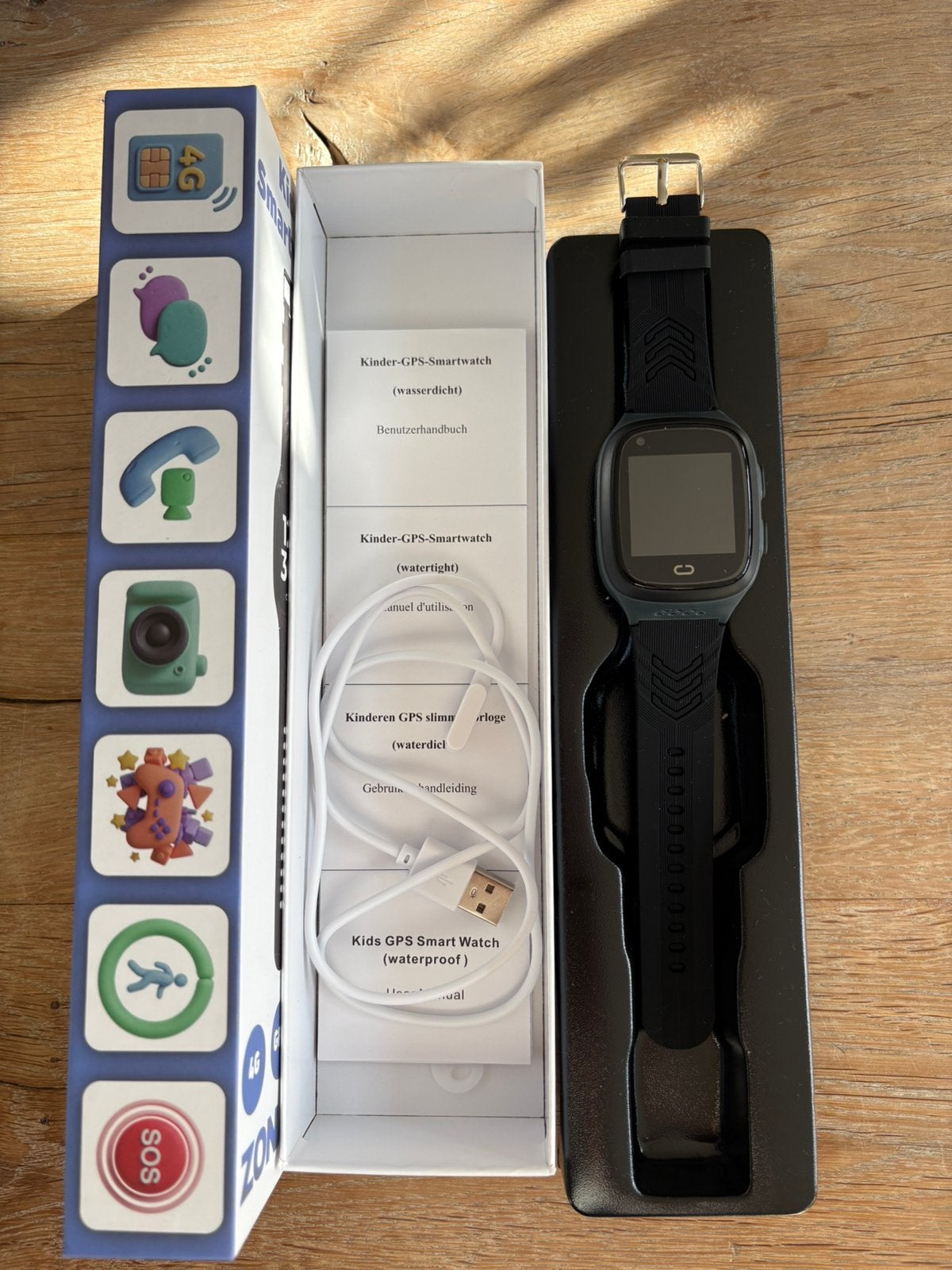 Smartwatch NIEUW, Ophalen of Verzenden, Nieuw, Zwart, Jongen of Meisje