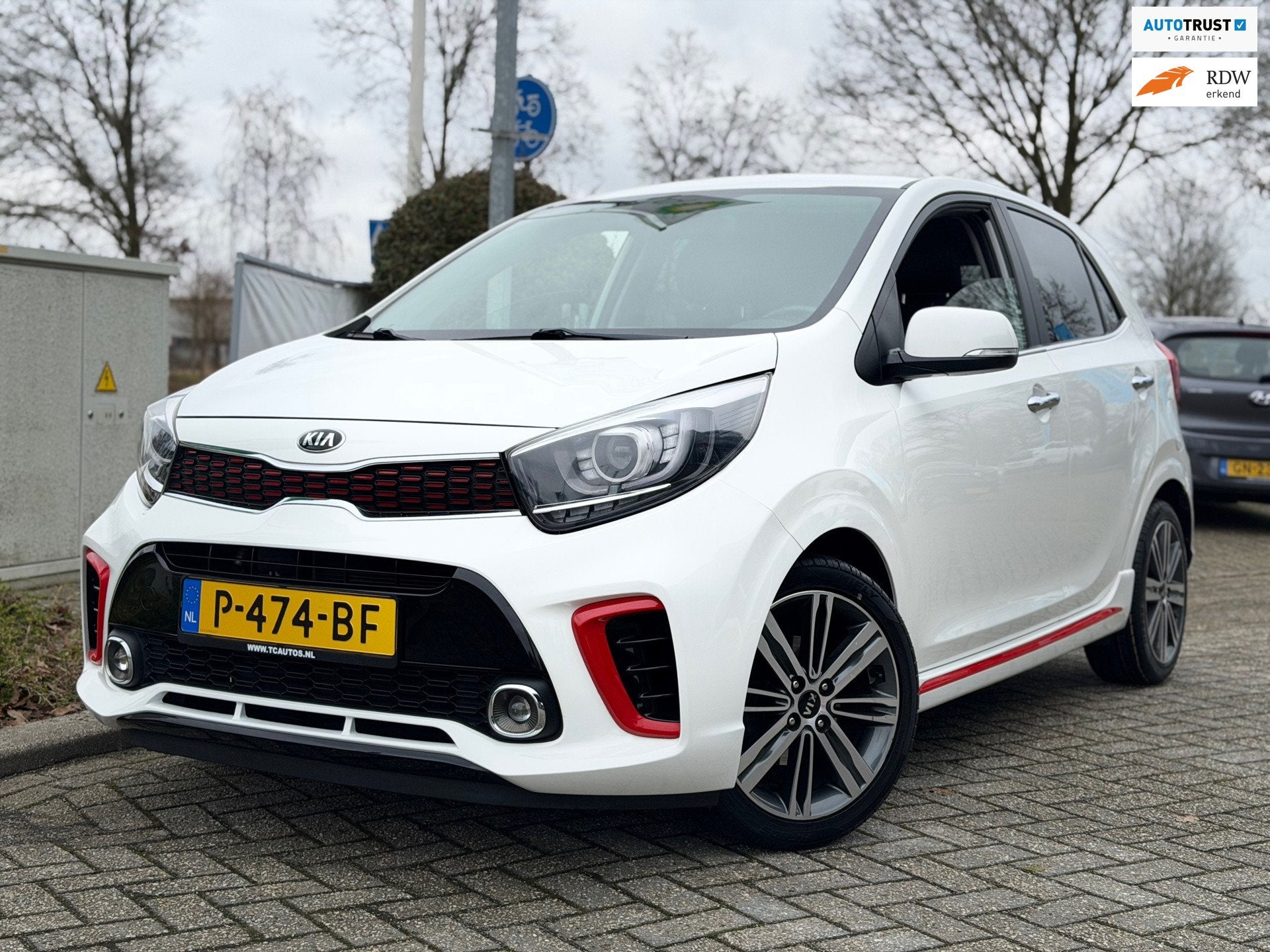 Kia Picanto EconomyLine GT Line Sport, Leer, Unieke uitvoeri, Auto's, Voorwielaandrijving, Gebruikt, Euro 6, 4 stoelen
